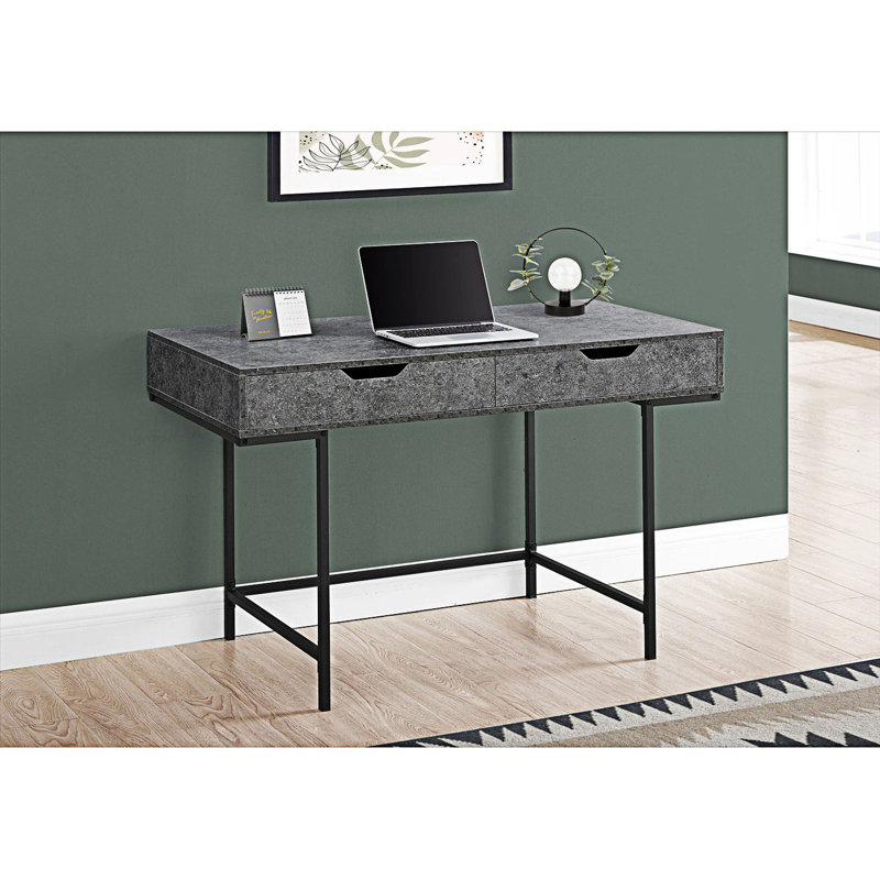Bureau d'ordinateur contemporain