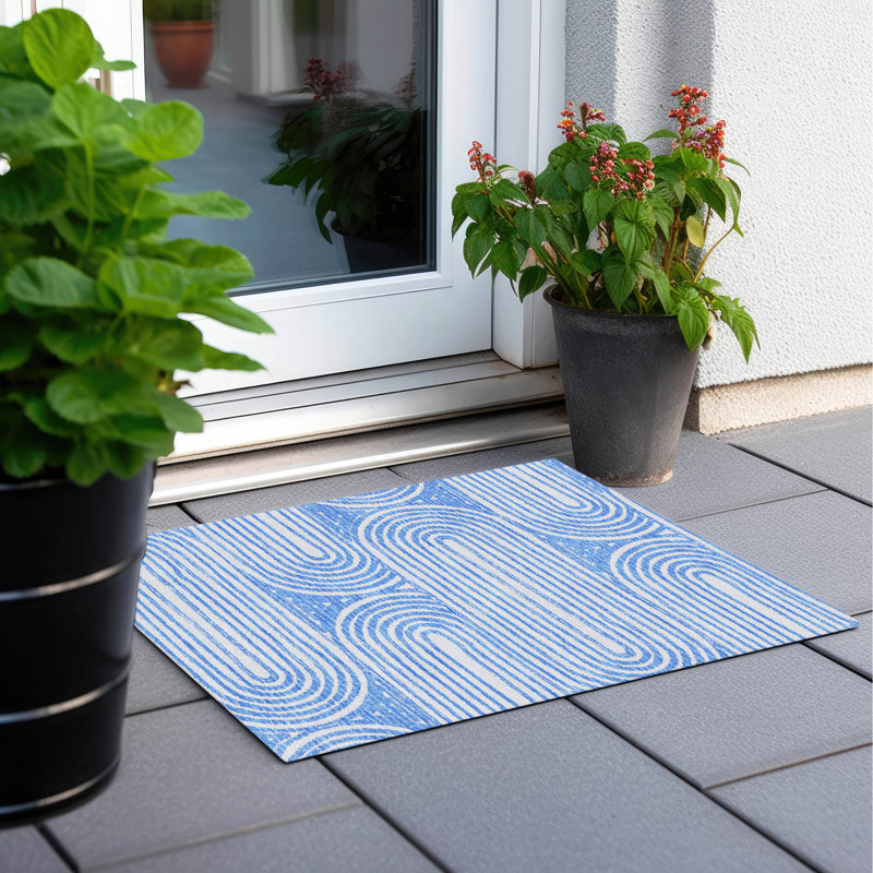 Tapis intérieur / extérieur Kinslee, Rectangle 1 pi 8 po x 2 pi 6 po