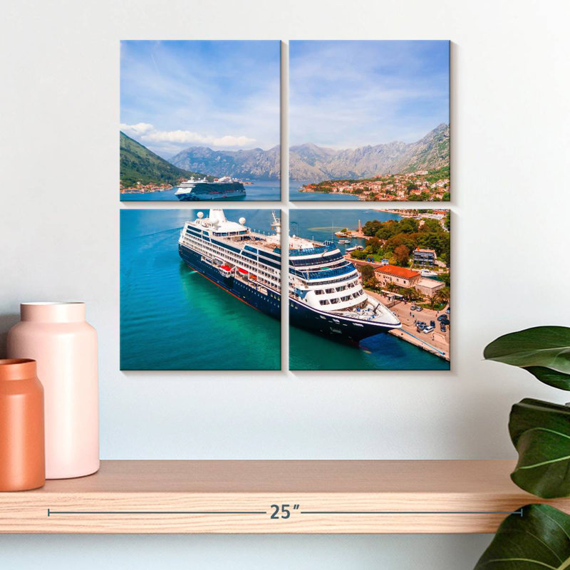 Deux bateaux de croisière Mehar, H 18 po x l 18 po