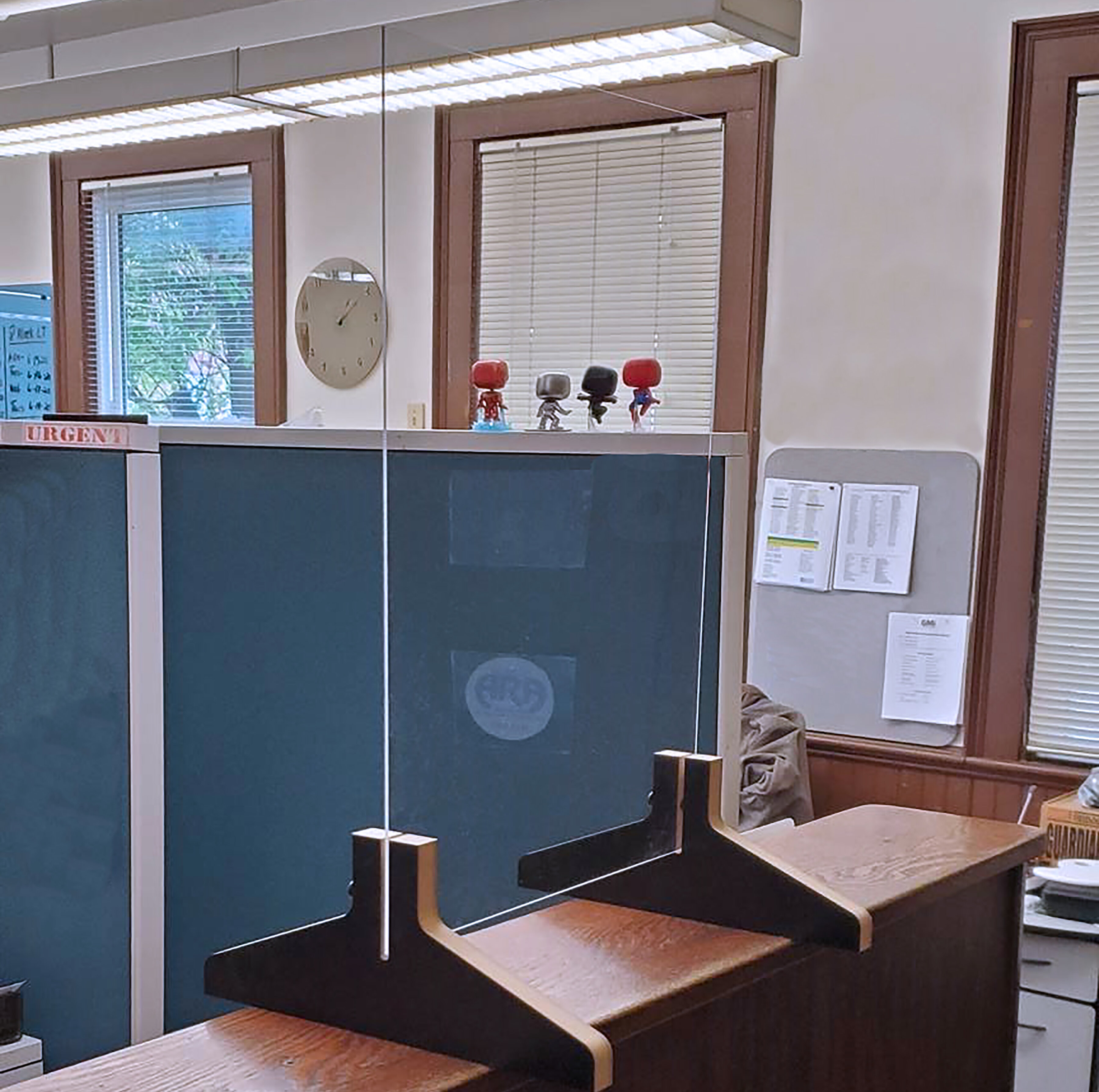 Acrylic Plexiglass Desk Divider Shield Panel - NP Privacy Panels by Boss Office Products