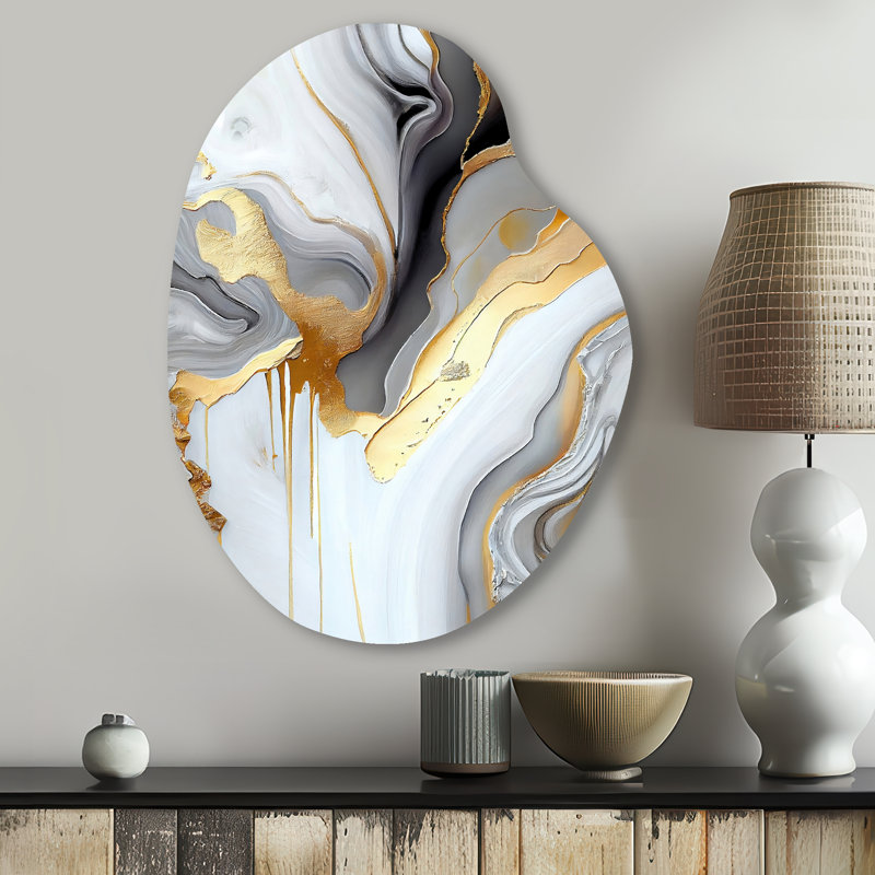 Marbre blanc et or abstrait II - décoration murale en métal de forme unique en marbre, impression d'art asymétrique moderne en métal
