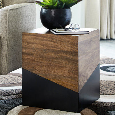 Desdemona End Table