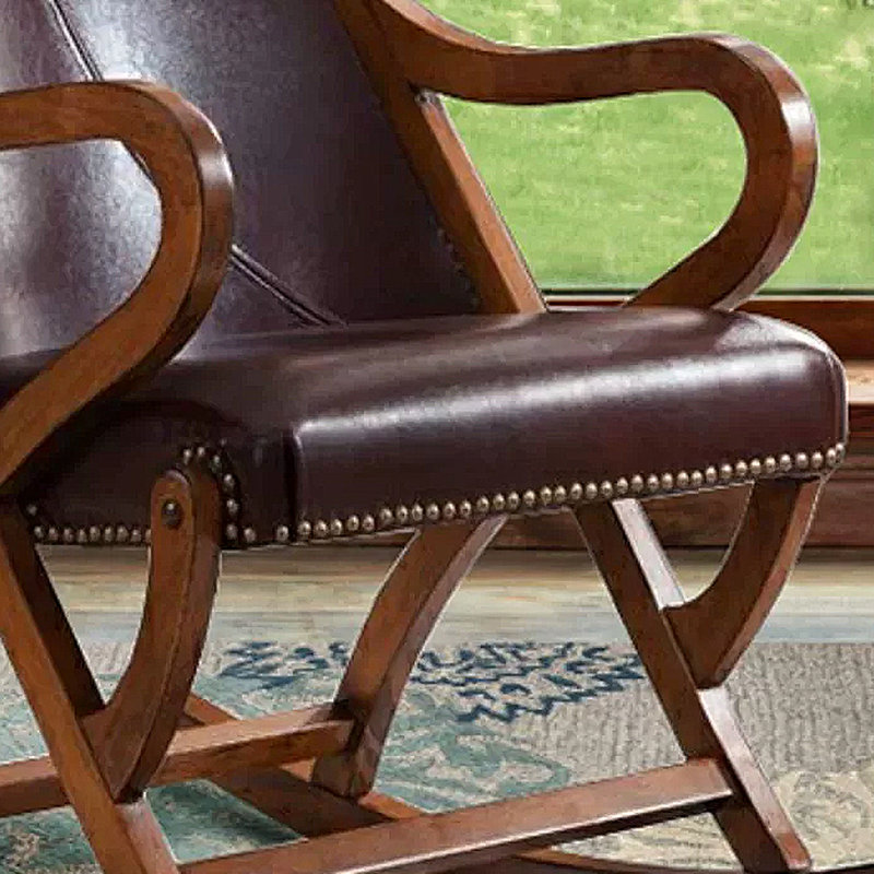 Chaise berçante rétro en bois massif