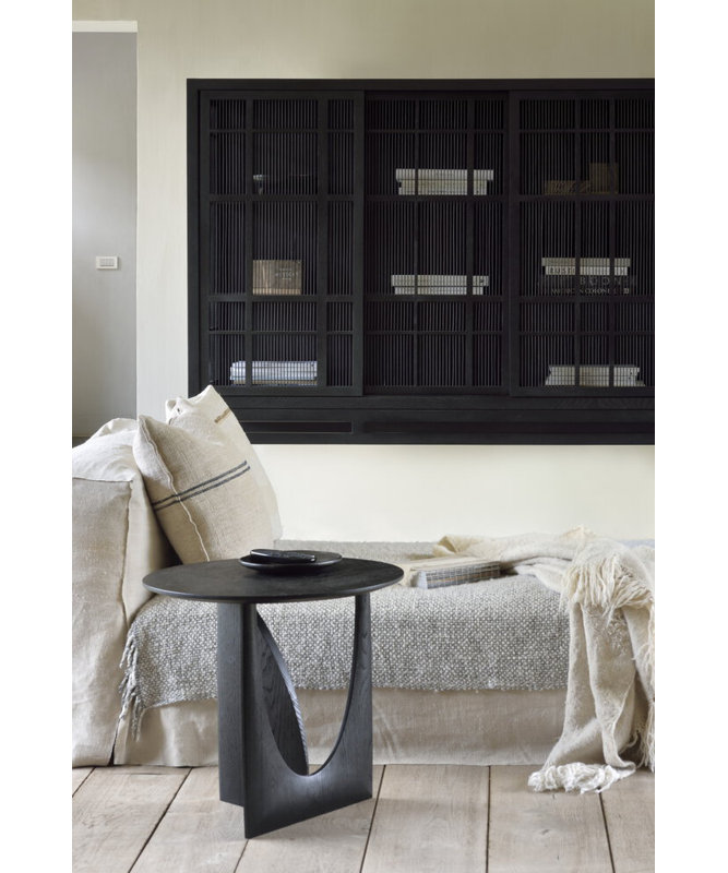 Geometric Solid Wood End Table, Black