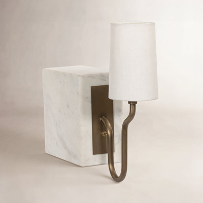 Calla Bookshelf Lamp
