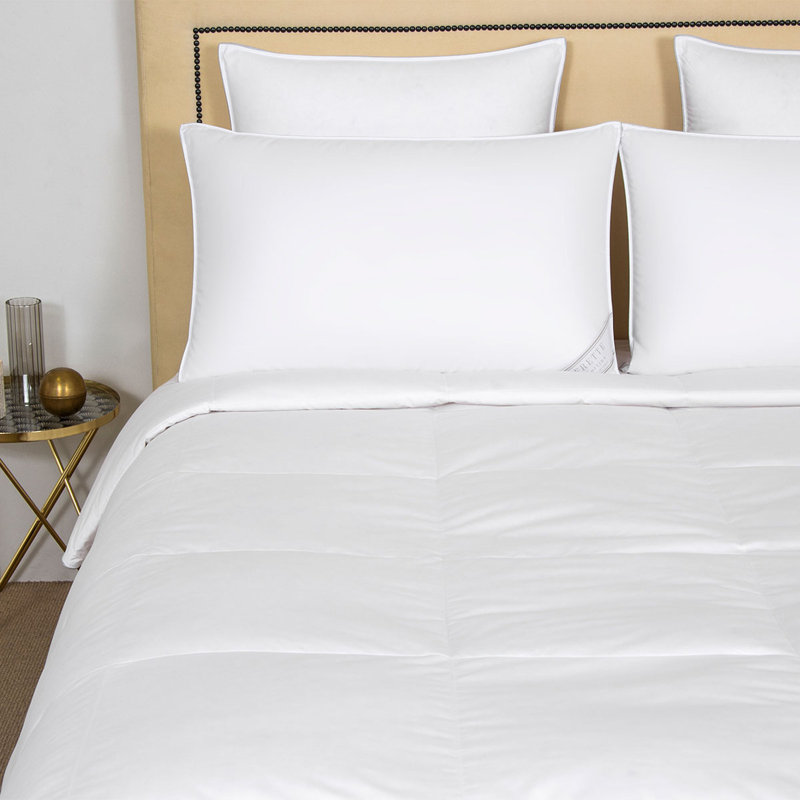 Cortina Down Comforter, Twin