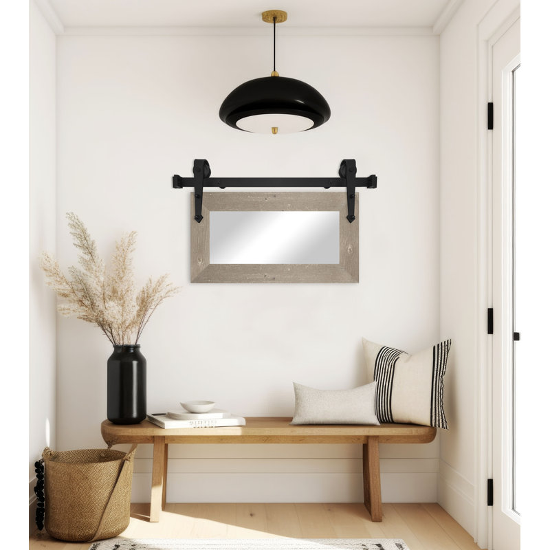 Miroir rustique moderne avec rail de porte de grange en acier, Laiton acier, 33 po x 34 po