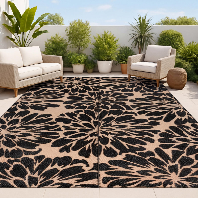 Tapis d'extérieur pliable et réversible Bloom, Noir/crème, Rectangle 4 pi x 6 pi