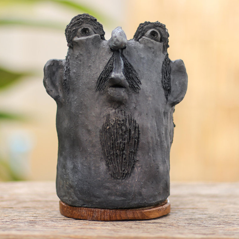 Statuette Good Man