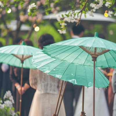 Parasol en papier 32 po Koyal Wholesale, bleu diamant, paquet de 4