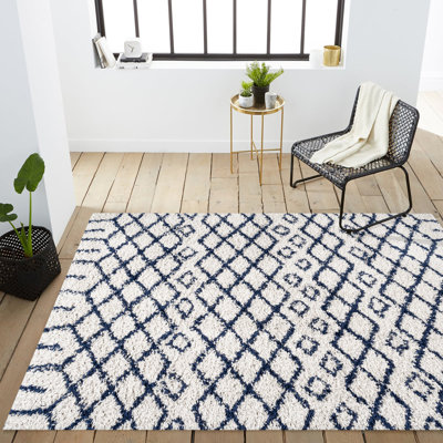 Sineu Moroccan Diamond Shag Beige/Navy Rug