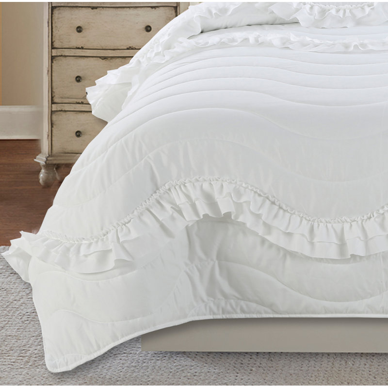 Sedlak Polyester Quilt, King Quilt + 2 Shams