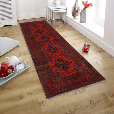 Tapis rouge / noir unique de 2 pi 10 po x 9 pi 10 po Cremeans