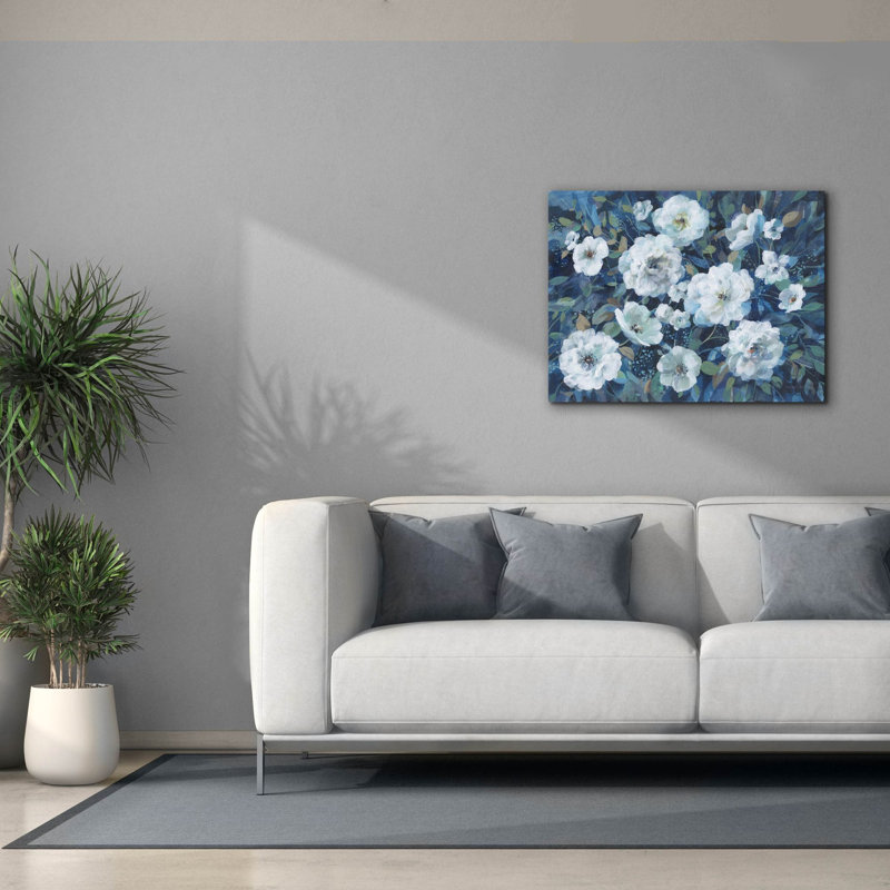  «Rugosa Roses» par Danhui Nai, art mural sur toile, H 26 po x l 34 po