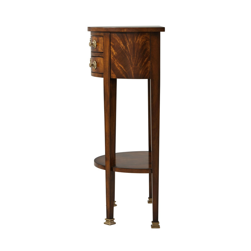 Rep.li.ca End Table