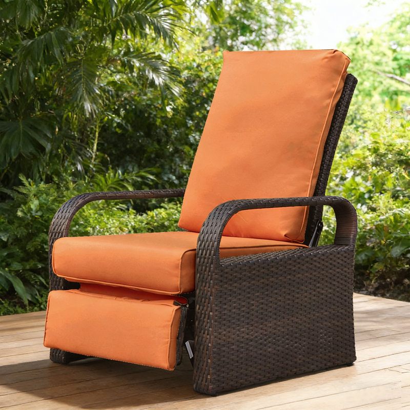 Chaise longue d'extérieur en aluminium et rotin tissé avec coussin orange, Orange