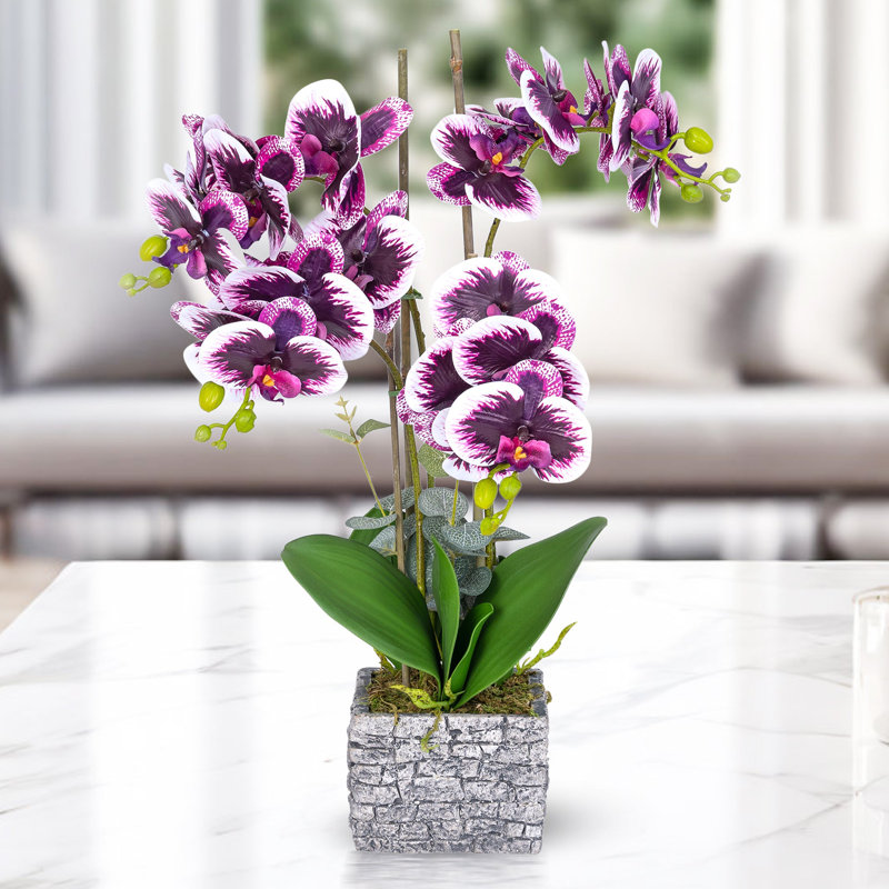 Faux orchidée mauve avec pot de fleurs en brique grise, H 15 po x l 10 po x P 7 po