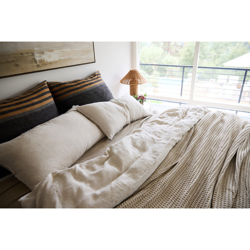 Bruno Linen Pillow Cover & Insert, 28"H x 36"W