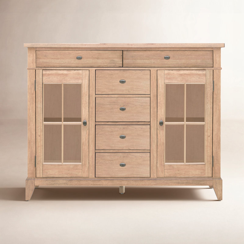 Buffet l 56 po Mya, Naturel
