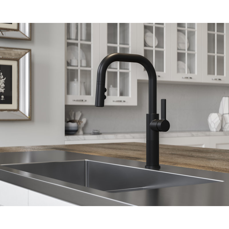 Pull Down Single Handle Kitchen Faucet, Brushed Gold
