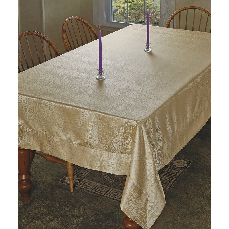 Nellie Luxurious Damask Design Tablecloth, Gold, 95" L x 60" W