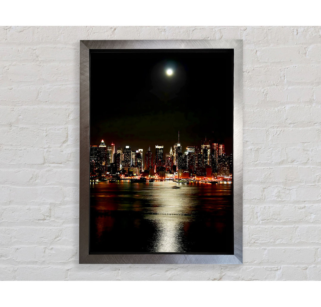 New York City Moonlit Glow - Einzelne Bilderrahmen Kunstdrucke