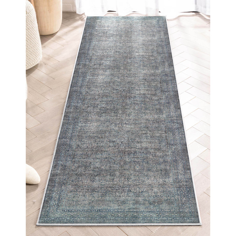 Tapis oriental bleu tissé à la machine, Tapis de couloir 2 pi 3 po x 7 pi 3 po
