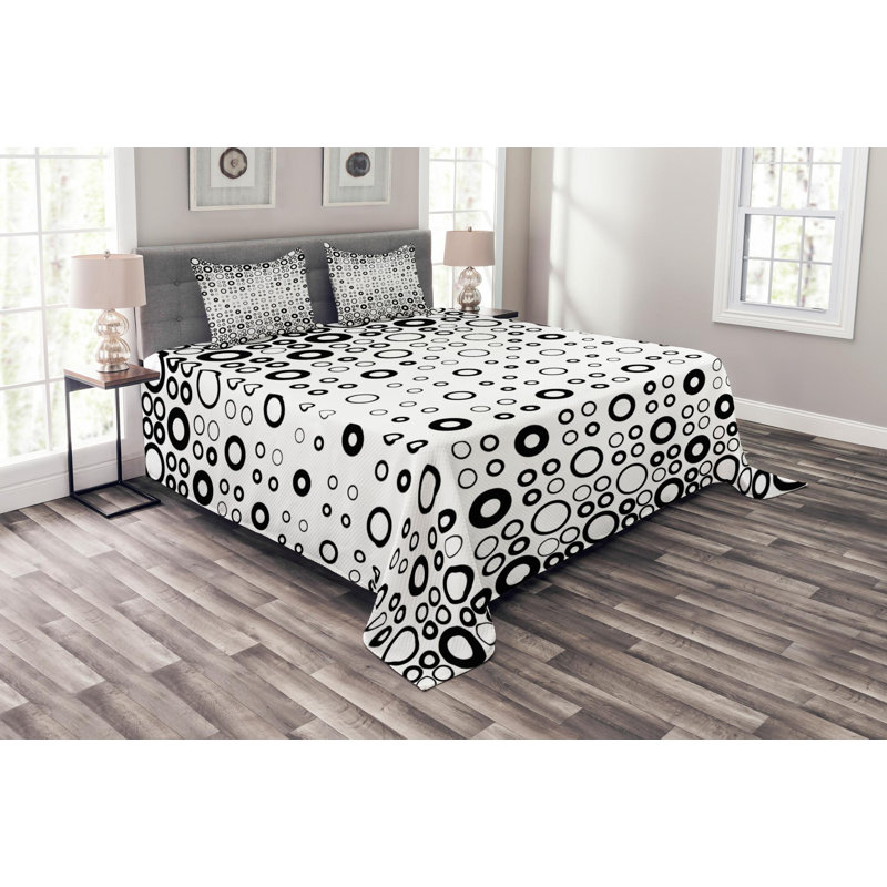 Modern & Contemporary Polyester Geometric Shapes Coverlet, Queen Coverlet + 2 Shams