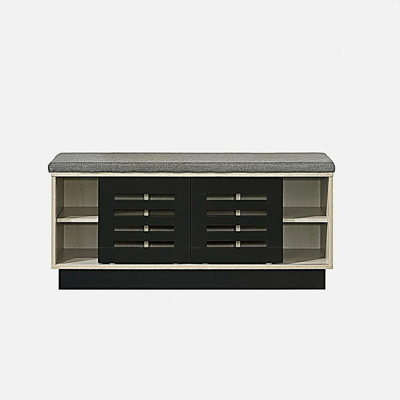 Armoire à chaussures l 38,5 po avec portes coulissantes et plateau rembourré, finition chêne