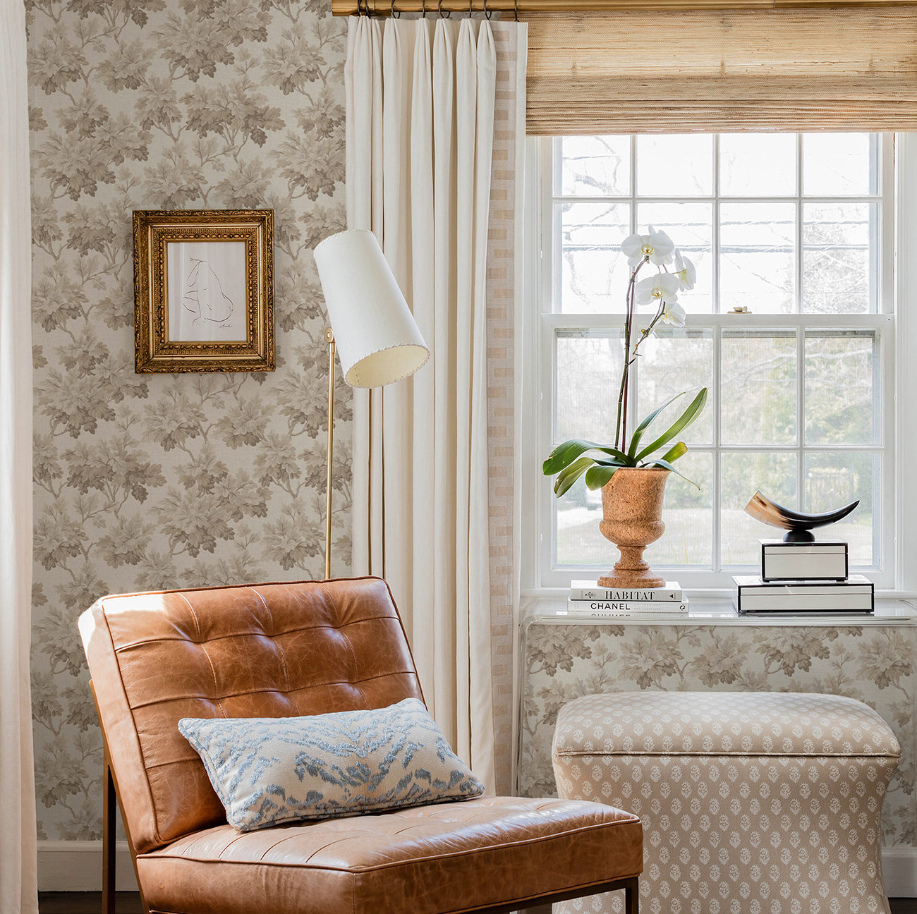 Oakcliff Stone Leaf Trail Wallpaper, Taupe