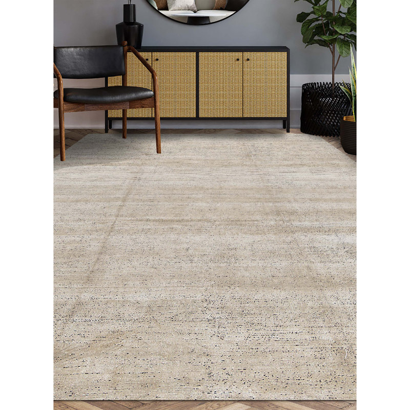 Hand-Knotted High-Quality Gold Area Rug