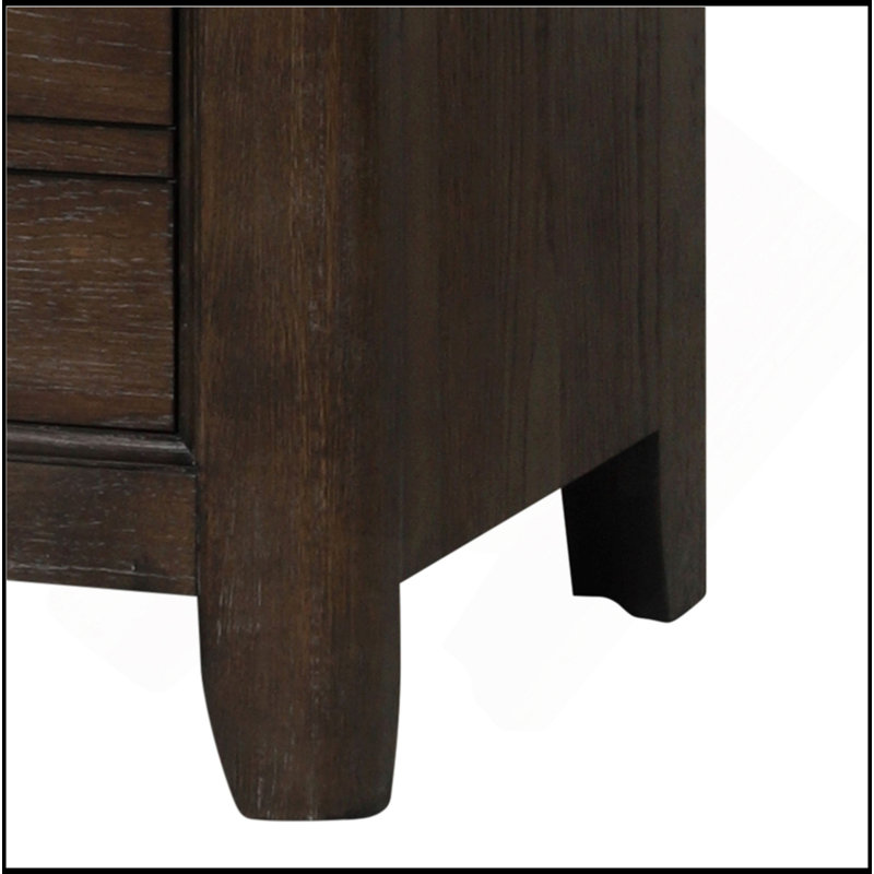 Commode antique brun avec tiroirs en cèdre
