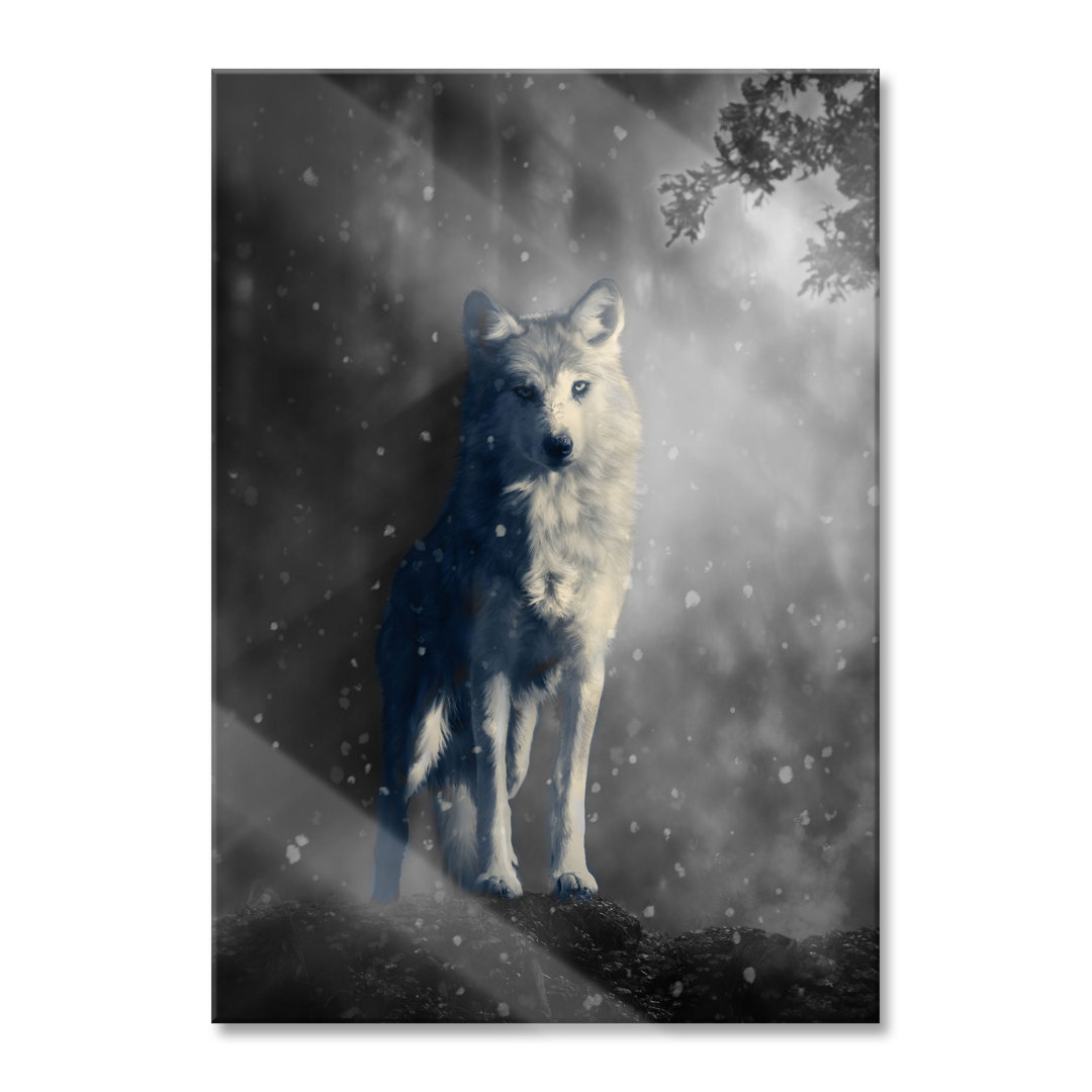 Glasbild Fantasievoller Weißer Wolf auf Lichtung