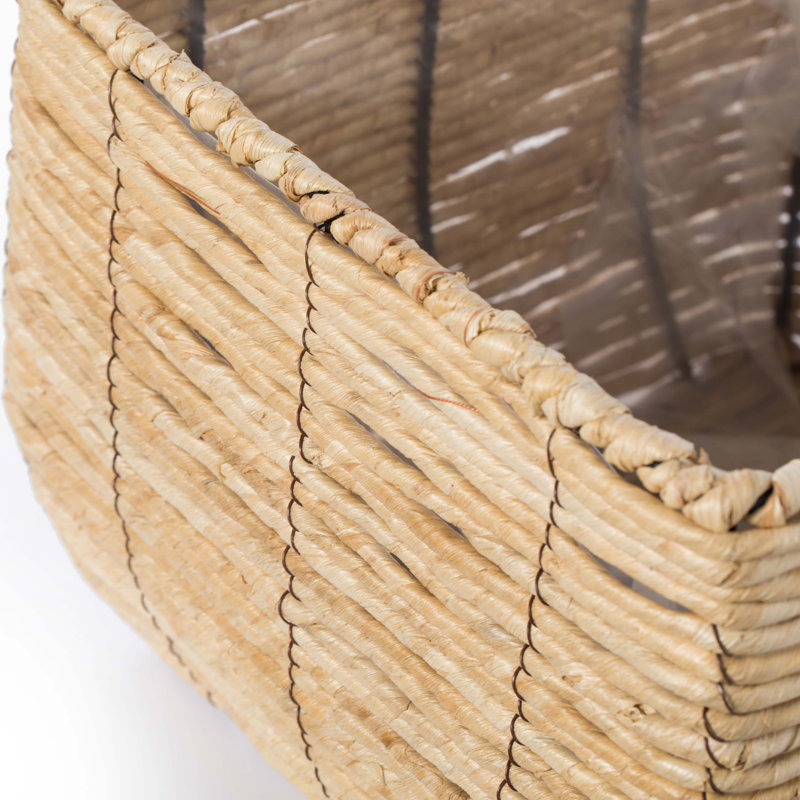 Mckenna Pot Planter, 9" H x 11.25" W x 11.25" D
