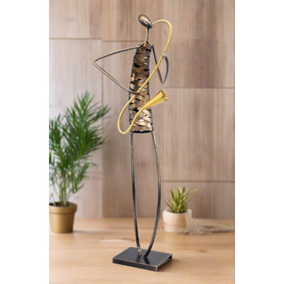 Wellow People Figurines & Sculptures