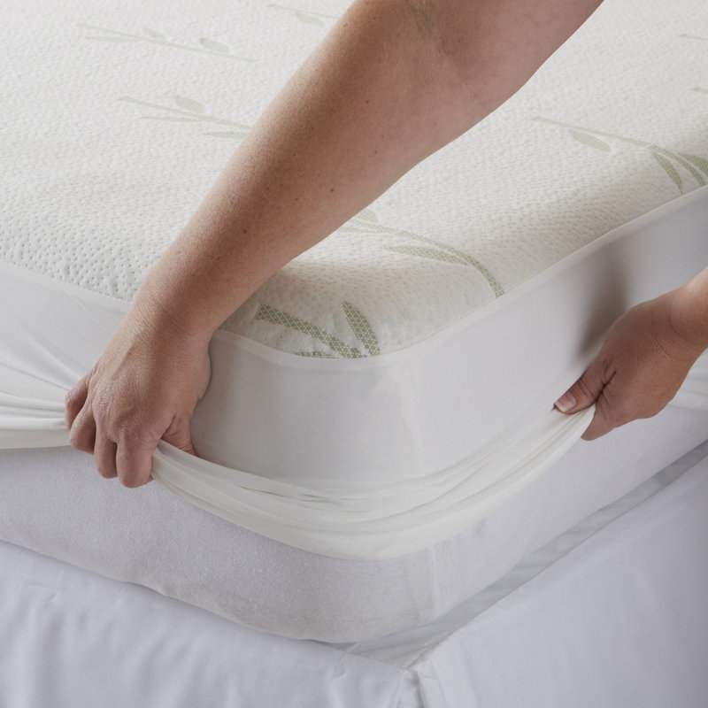 0.12'' Mattress Pad, Queen