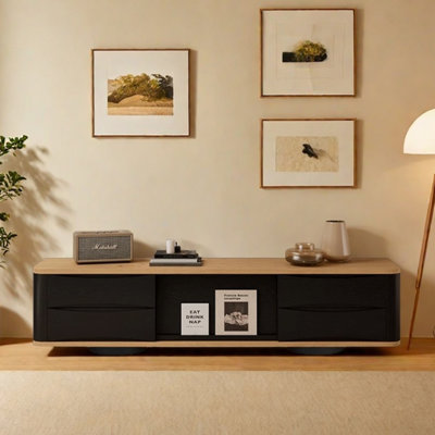 Meuble télé en bois massif au design contrasté