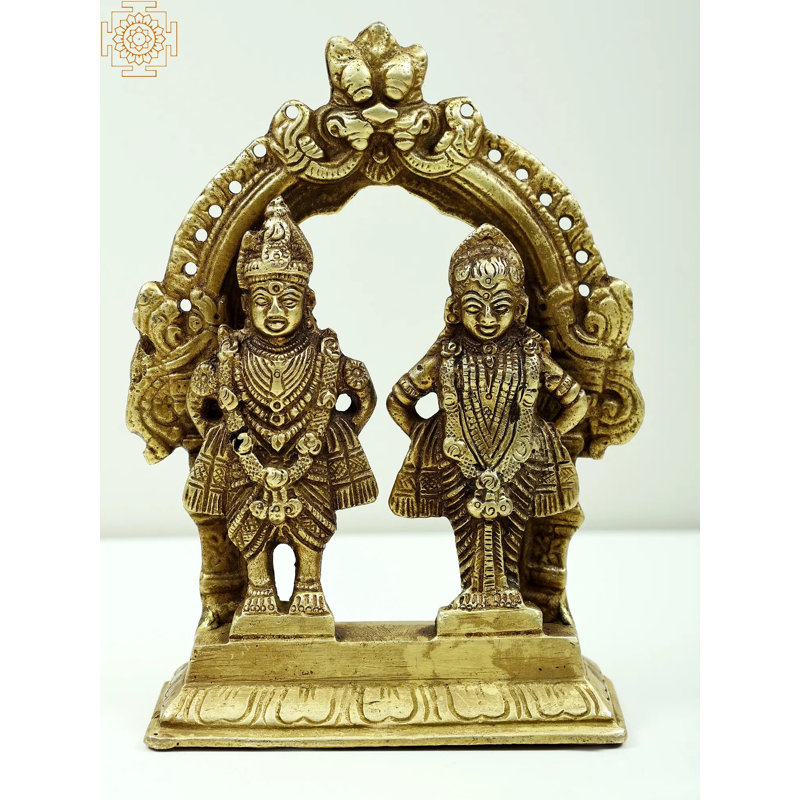 Petite statue en laiton de 6 po avec la statue de Vitthal et de la déesse Rukmini avec Kirtimukha Prabhavali