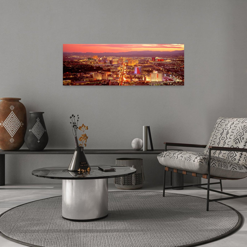 Vue aérienne de la ville de Las Vegas, H 12 po x l 36 po