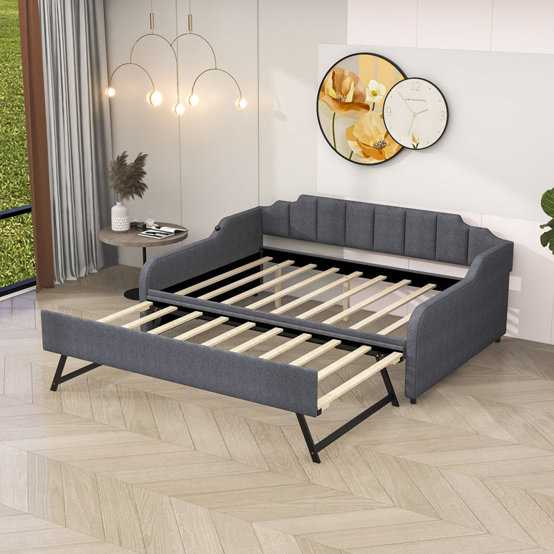 Innes Upholstered Daybed