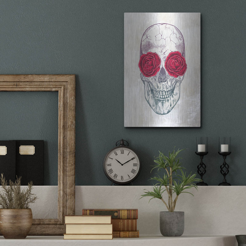 «Skull Roses», art mural en métal, H 16 po x l 12 po