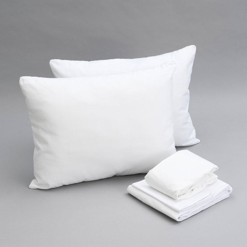 Lit simple TG blanc - oreiller, drap, housse de protection pour matelas. 100% microfibre douce à 90 g / m² Le protecteur offre une protection à 5 côtés et des liquides renversés. Drap-housse pour lit double. Oreiller