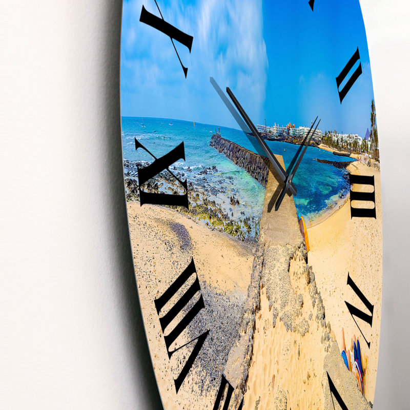Horloge murale Espagnole à Lanzarote, Petit