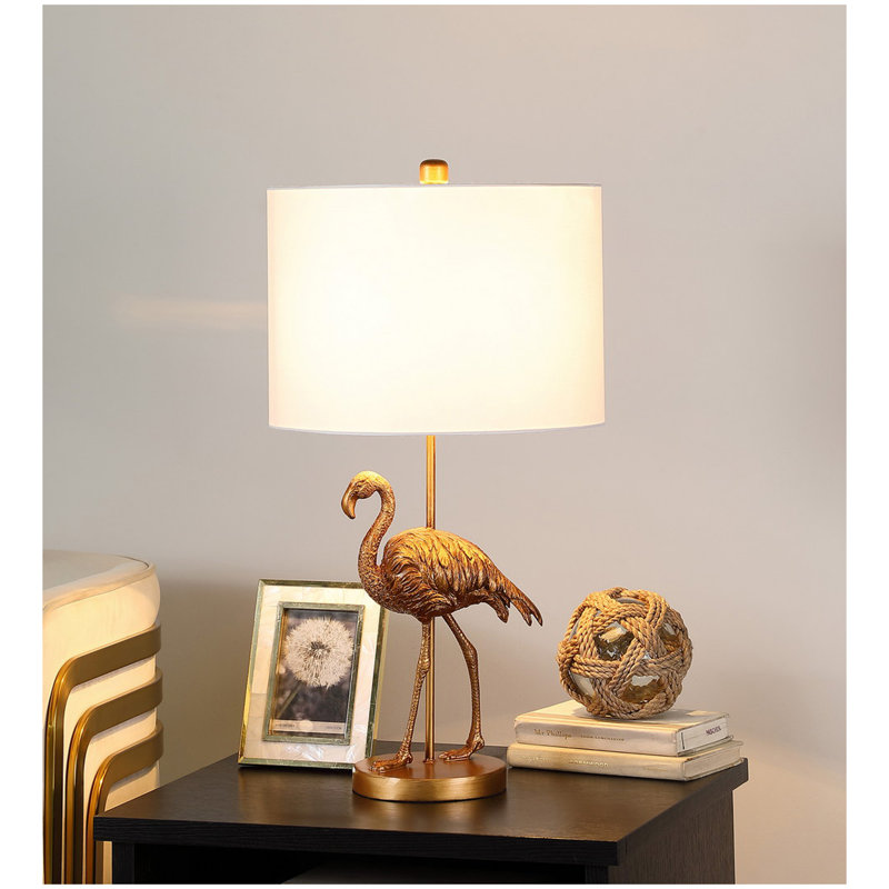 Lampe de table 26 po en résine flamant doré mat