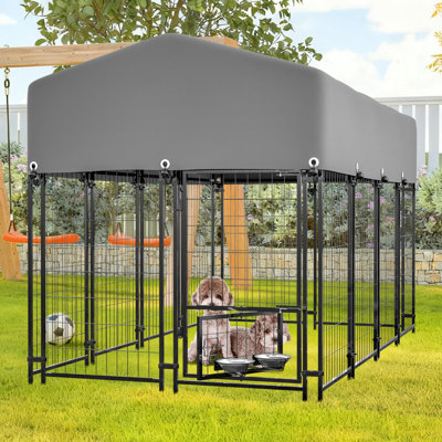 Chenil d'extérieur résistant aux intempéries pour chiens de taille moyenne / grande - structure en fil soudé de 4,23 pi x 7,81 pi x 4,83 pi avec couvercle résistant aux rayons UV, double verrou et mangeoire rotative