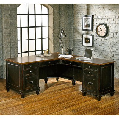 Bureau d'ordinateur Django