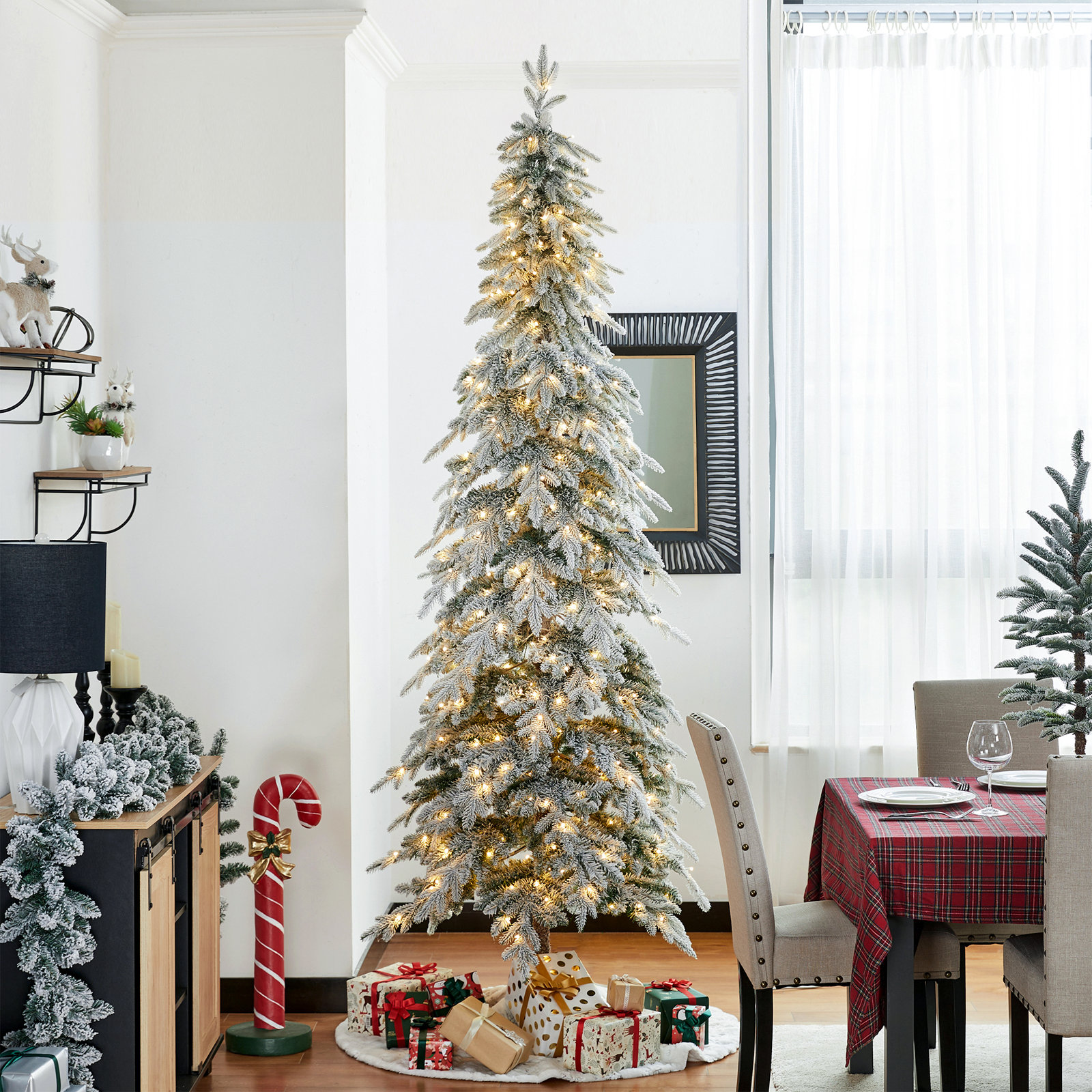 Hersi Frosted 9' Pre-Lit Spruce Christmas Tree, 9 ft