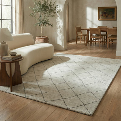 Rug Branch Sela 4' x 6' (3'11" x 5'7") Beige/Cream Boho Indoor Area Rug, Modern, Medium Pile, Stain-Resistant Carpet - Living Room, Bedroom, Dining Room, and Kitchen