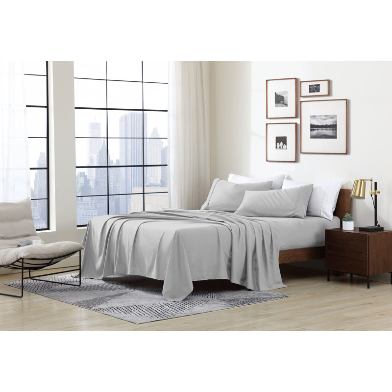 Ensemble de draps ultra doux Swift Home Essentials, microfibre, poches profondes jusqu’à 14 po, infroissable et facile d’entretien, pêche douce