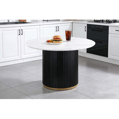 Table de salle à manger de 46 pouces en faux marbre, base en métal ondulée avec décoration - pouvant accueillir 4 personnes pour la cuisine et la salle à manger